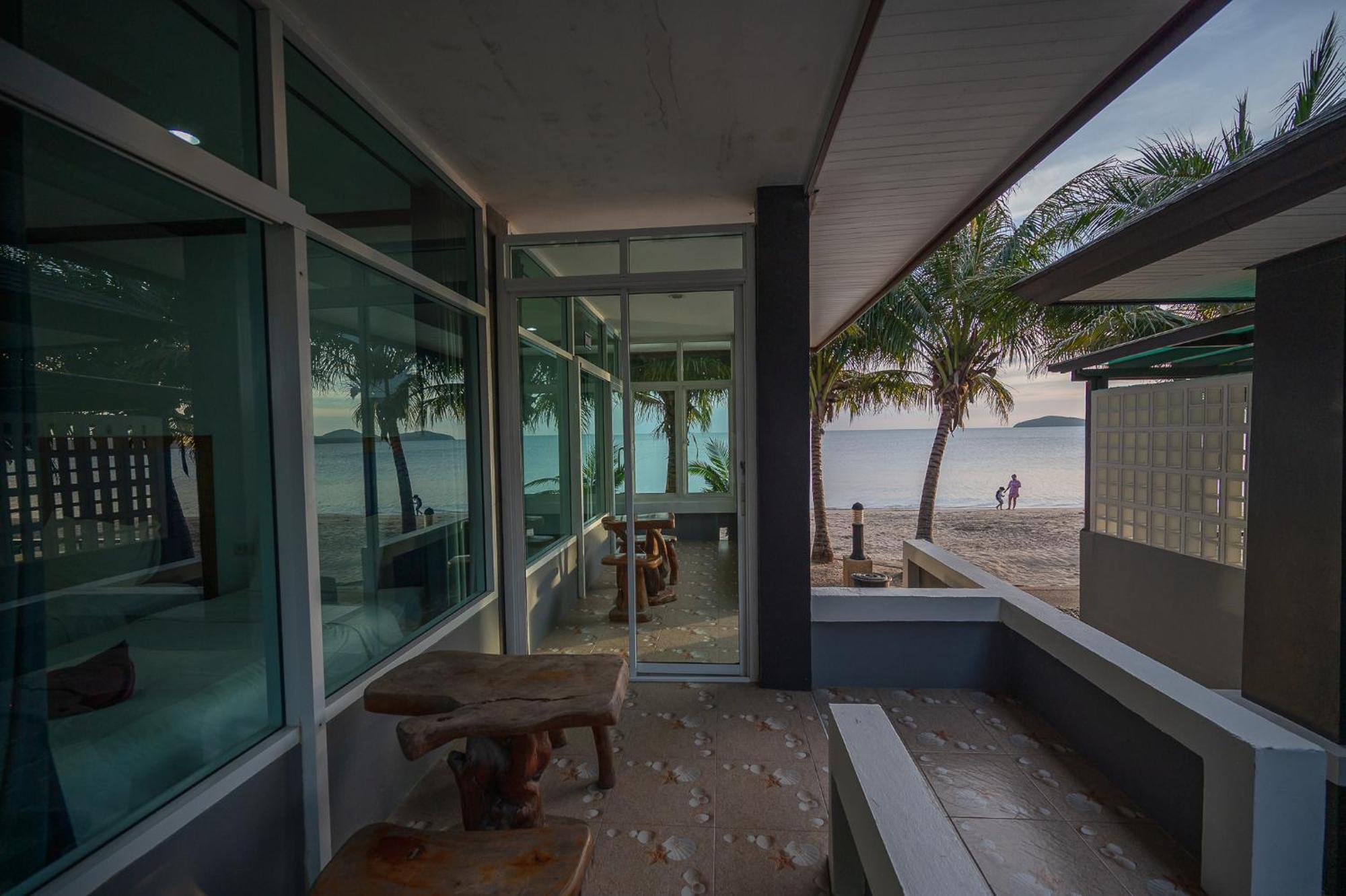 Baan Faa Talaychan Resort Chao Lao Beach Exterior foto
